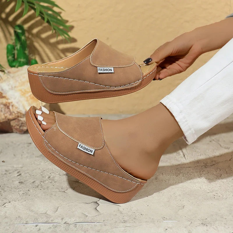 Isabella | Sandalo Plateau con strappo