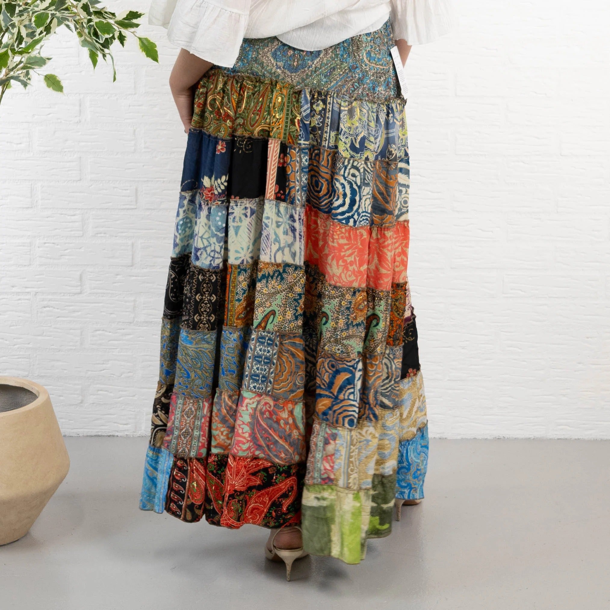 Clara | Gonna patchata svasata
