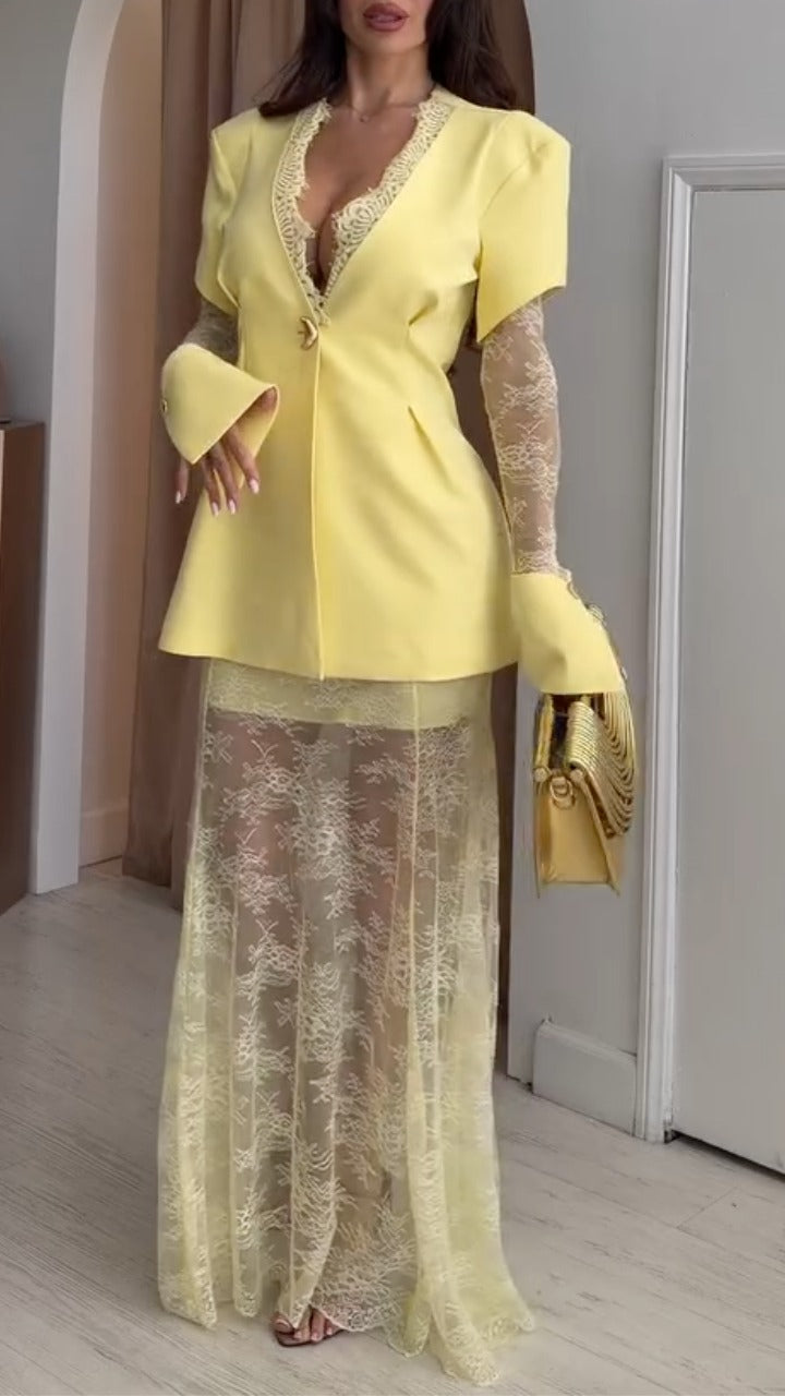 Cristina | Coordinato Elegante con gonna in pizzo e giacca