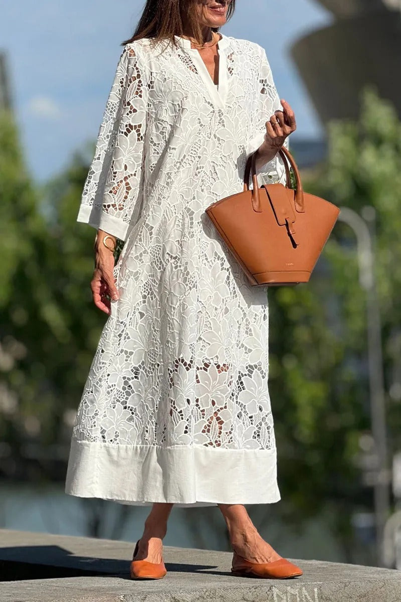Clio | Vestito in pizzo con sottoveste in seta
