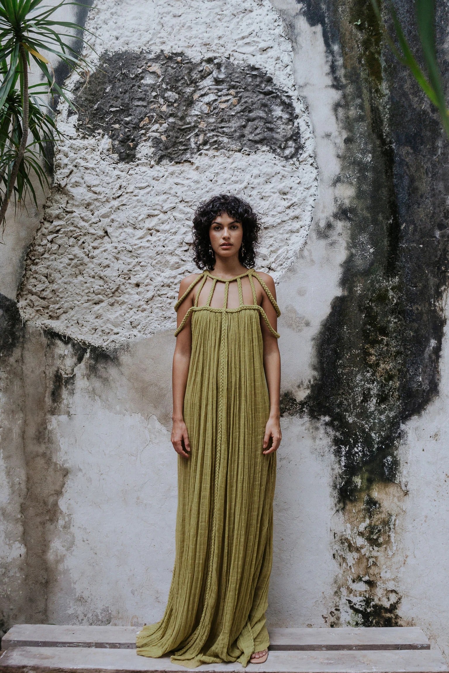 Juliette | Abito elegante con dettagglio spalla